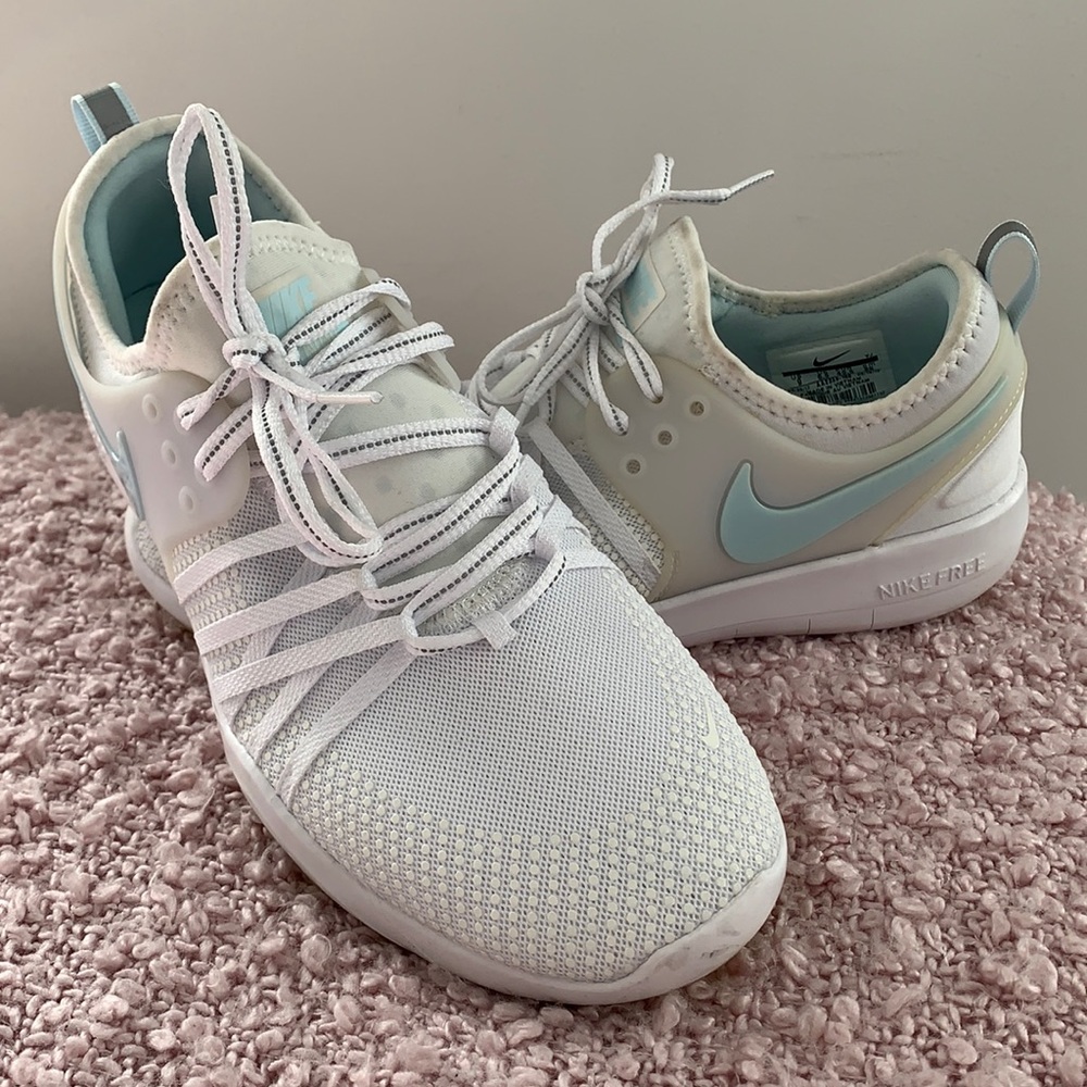 Light Weight Walking Sneakers 👟